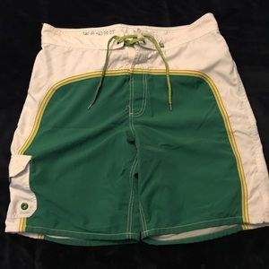 Men’s GAP swim trunks size 34